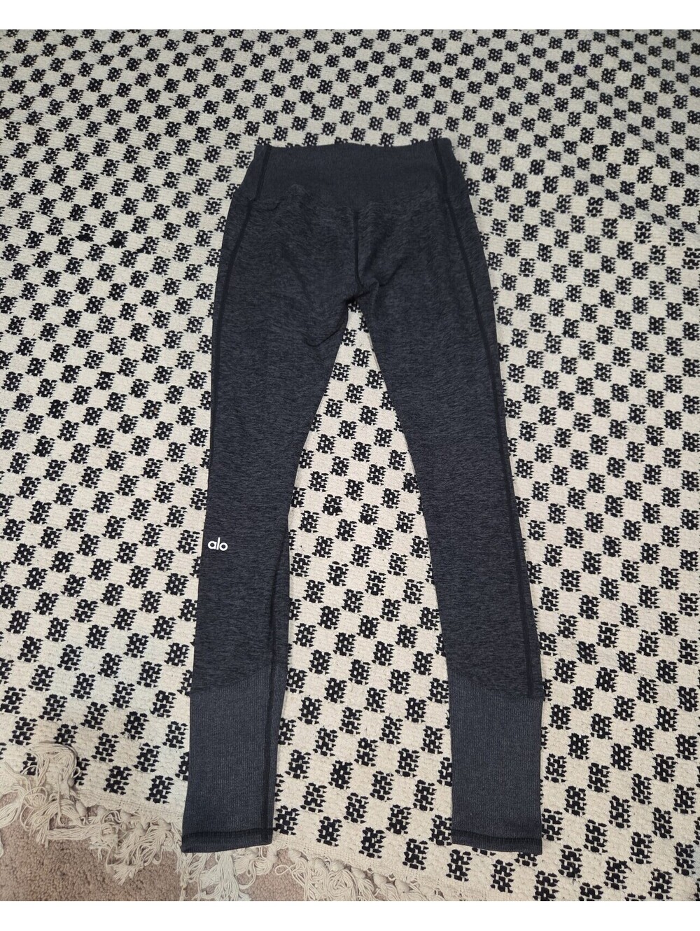 Alo yoga leggings